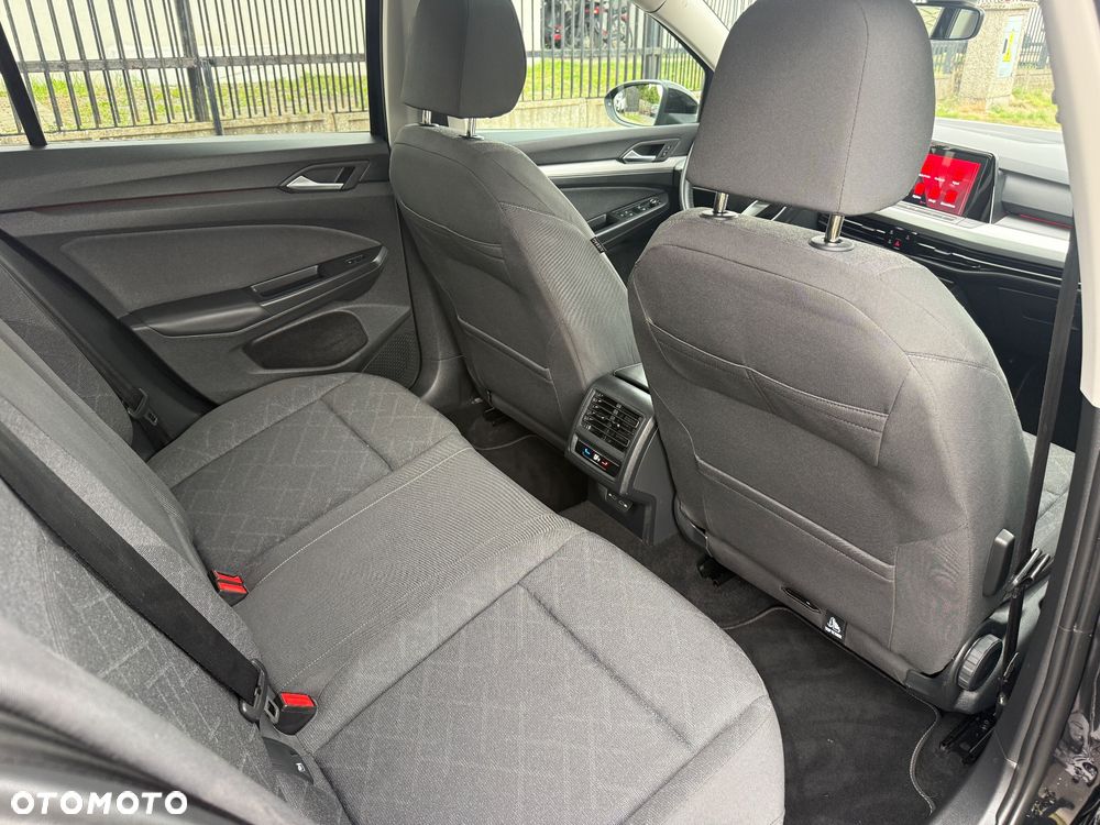 Volkswagen Golf 1.5 TSI HEV R-Line - 20