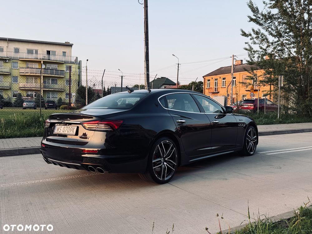 Maserati Quattroporte Modena (Ultima) - 6