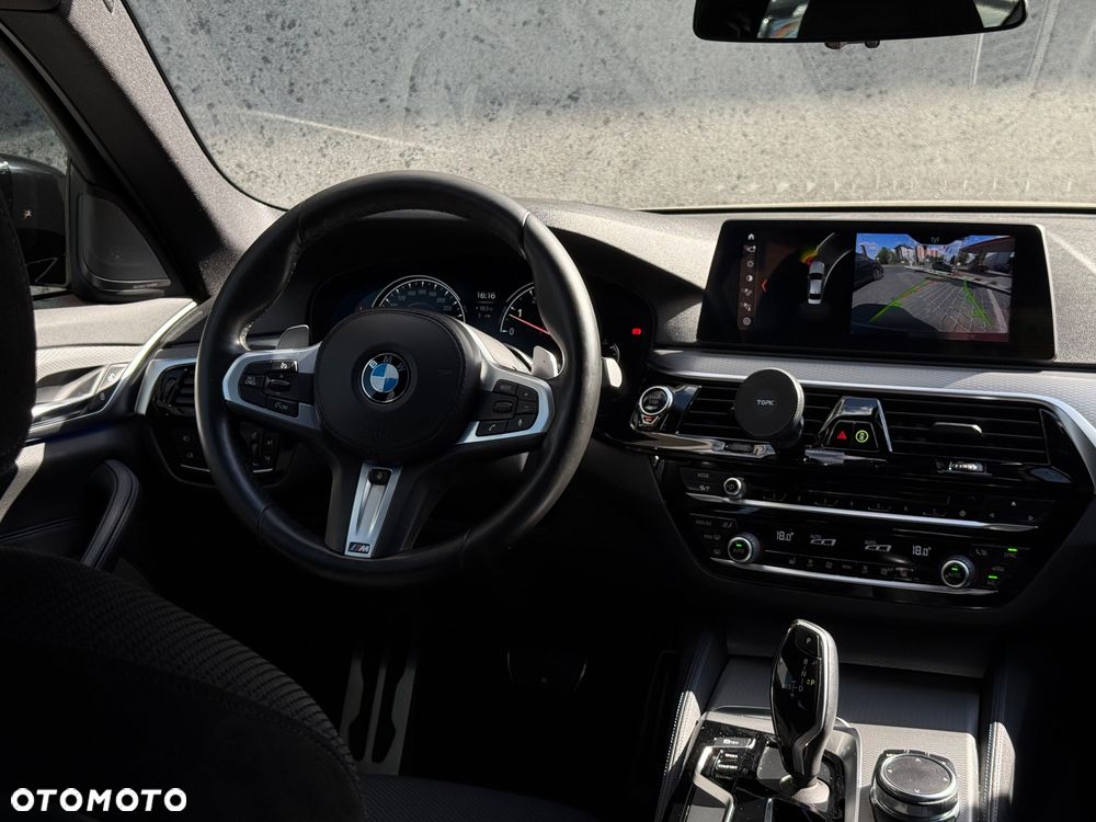 BMW Seria 5 530i xDrive M Sport sport - 29