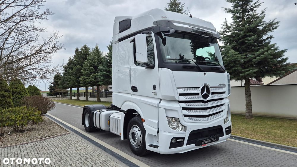 Mercedes-Benz MERCEDES-BENZ///ACTROS///BIG SPACE///1851///2020///JEDYNE 220  TYŚ KM///STANDARD///DUŻE  ZBIORNIKI///EURO6///STAN JAK NOWY - 11