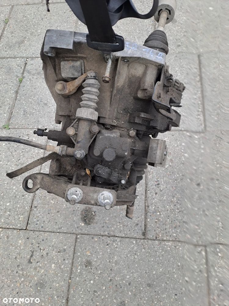 Fiat Linea Grande Punto 1.4 8V skrzynia biegów