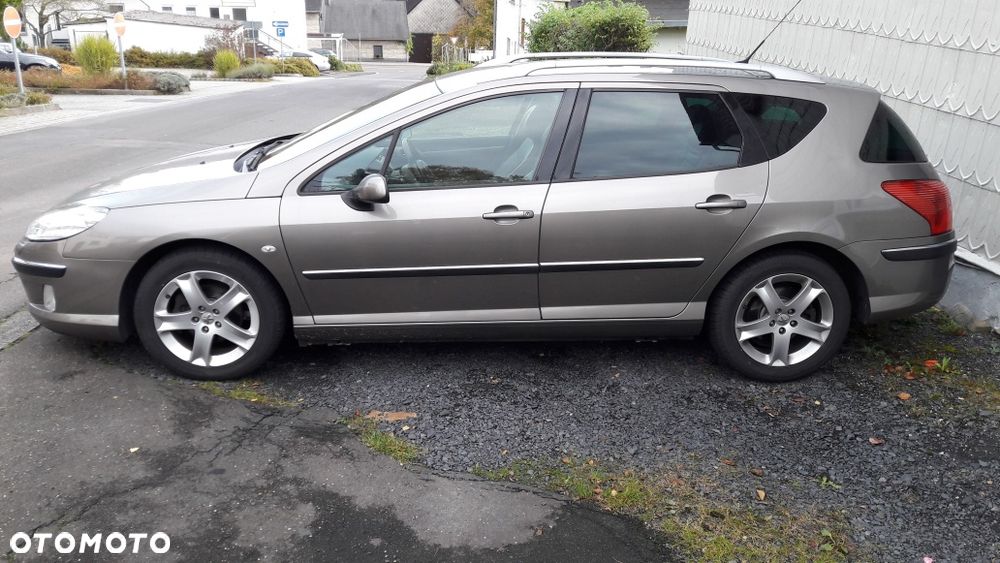 Peugeot 407 - 2