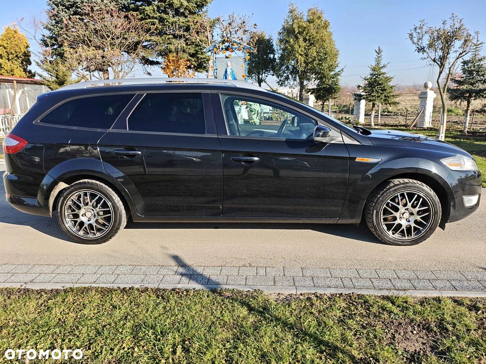 Ford Mondeo 1.6 Ambiente - 9