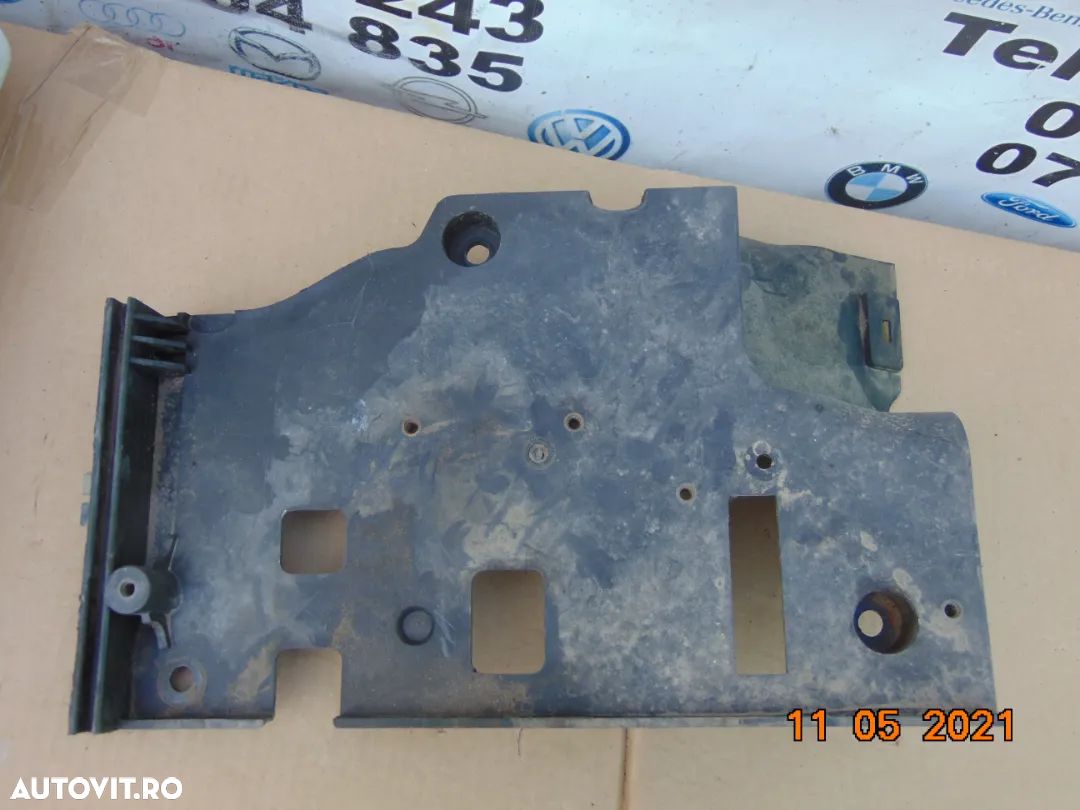 Capac baterie land Rover Discovery 3 range rover Sport dezmembrez - 1