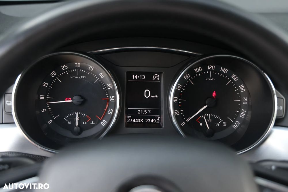 Skoda Superb 1.6 TDI Elegance - 25