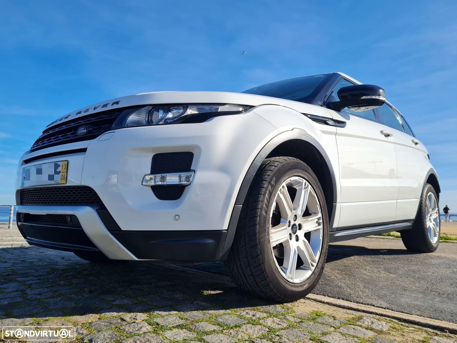 Land Rover Range Rover Evoque 2.2 eD4 Dynamic - 4