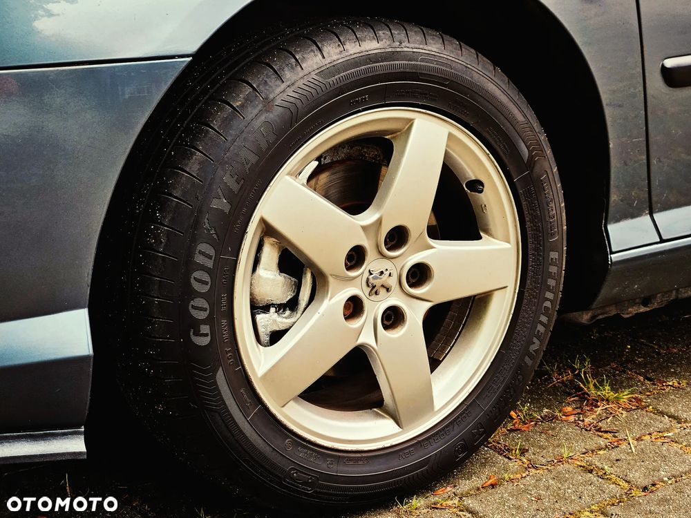 Peugeot 407 1.8 SR Komfort - 24