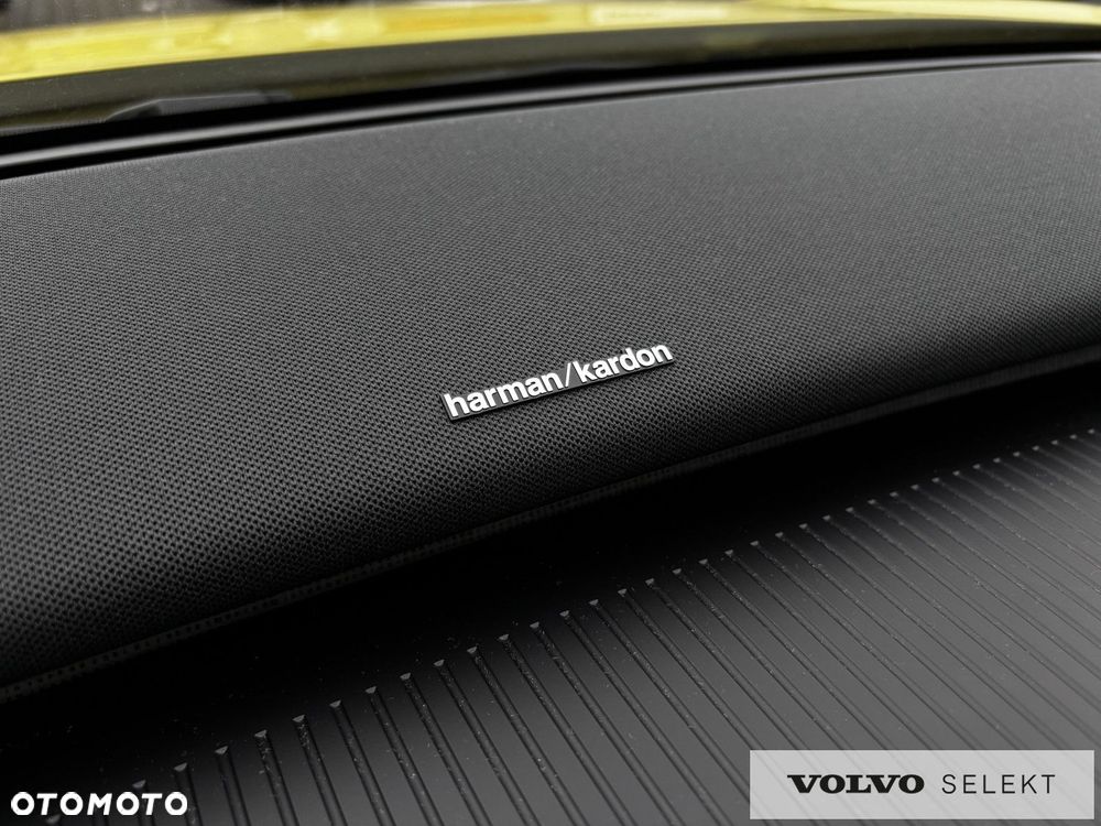 Volvo EX30 - 12