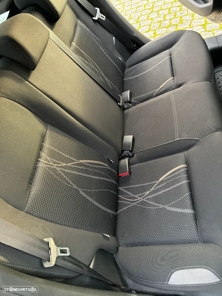 Peugeot 208 1.2 VTi Access - 9