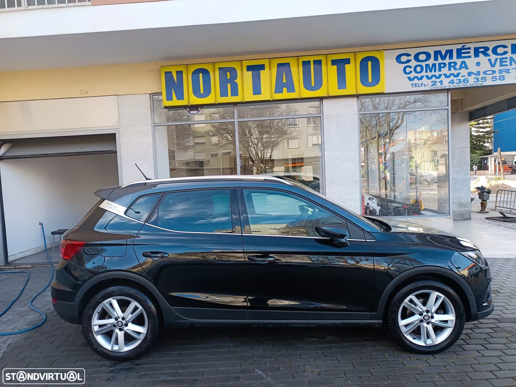 SEAT Arona 1.0 TSI FR - 1