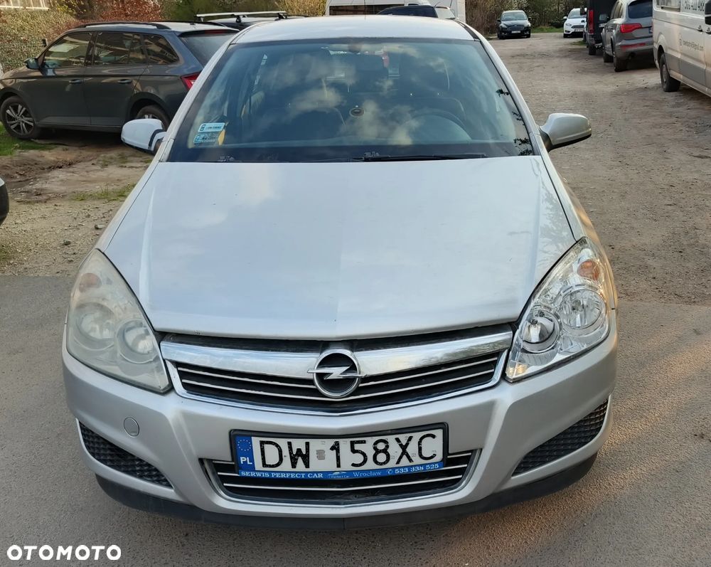 Opel Astra 1.3 CDTI - 4