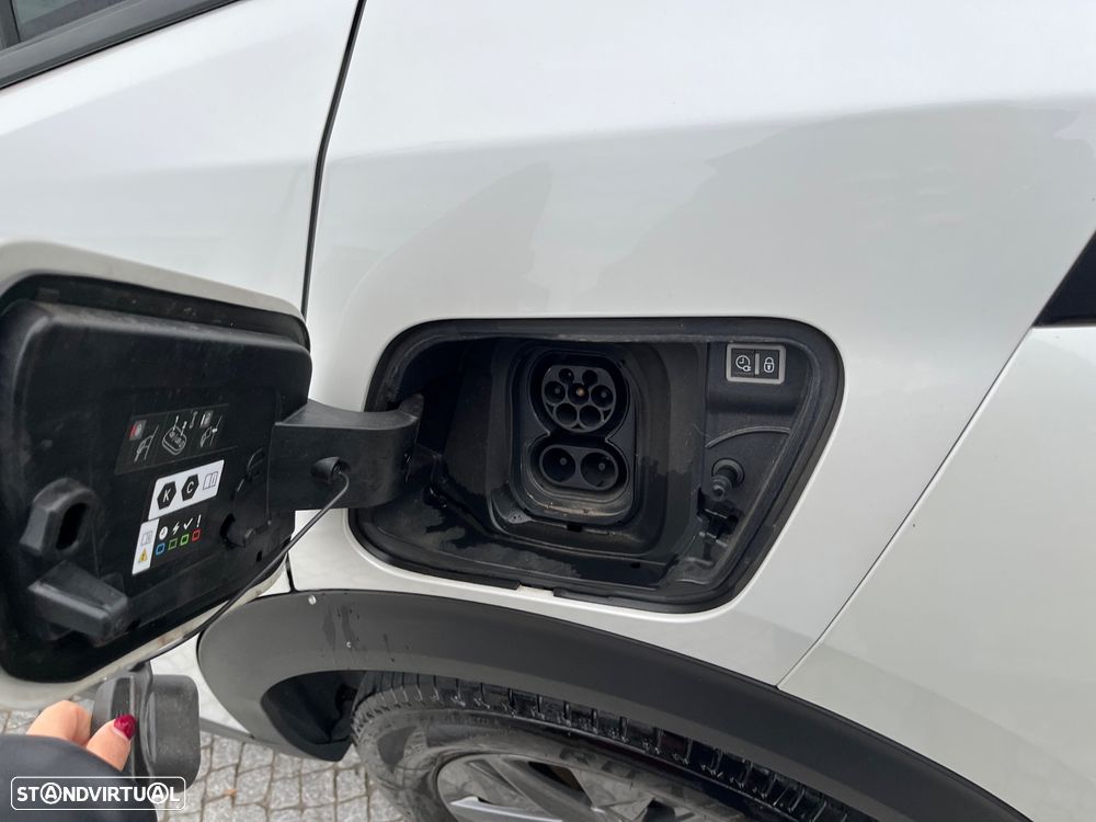 Peugeot e-2008 50 kWh Active Pack - 22