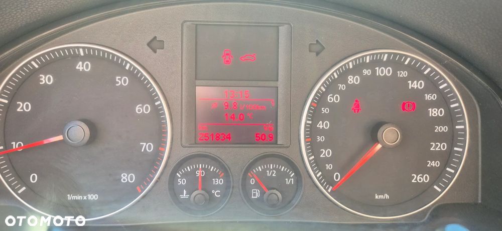 Volkswagen Golf 1.6 Goal - 12