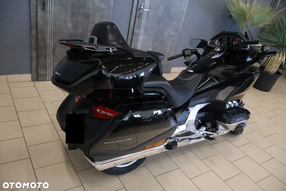 Honda GL - 12