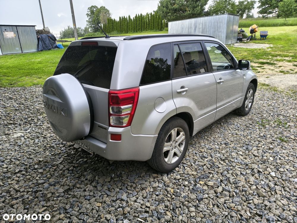 Suzuki Grand Vitara - 4