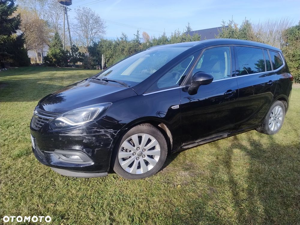 Opel Zafira 2.0 CDTI Cosmo - 4
