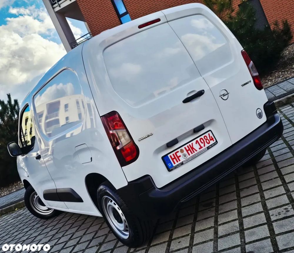 Opel Combo 1.5 CDTI S&S - 31