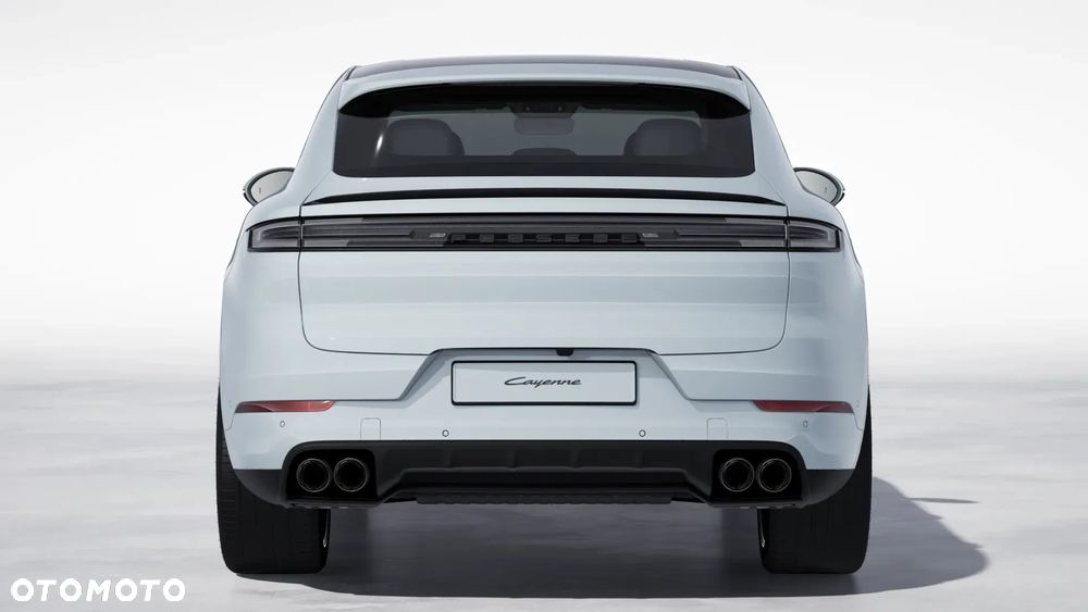 Porsche Cayenne Coupe E-Hybrid PHEV - 3
