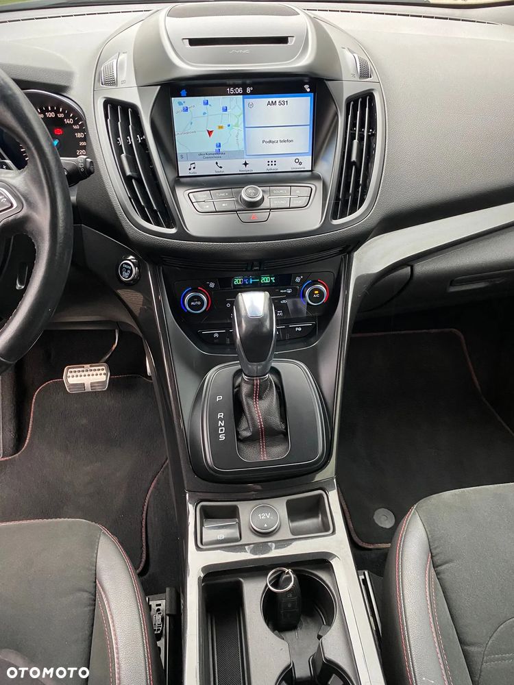 Ford Kuga 2.0 TDCi 4x4 ST-Line - 18