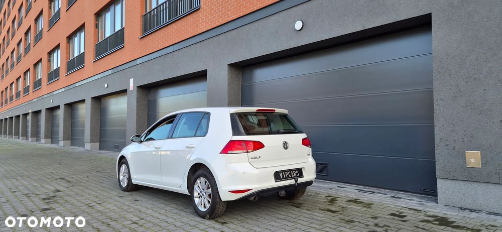 Volkswagen Golf 1.6 TDI Trendline DSG - 5