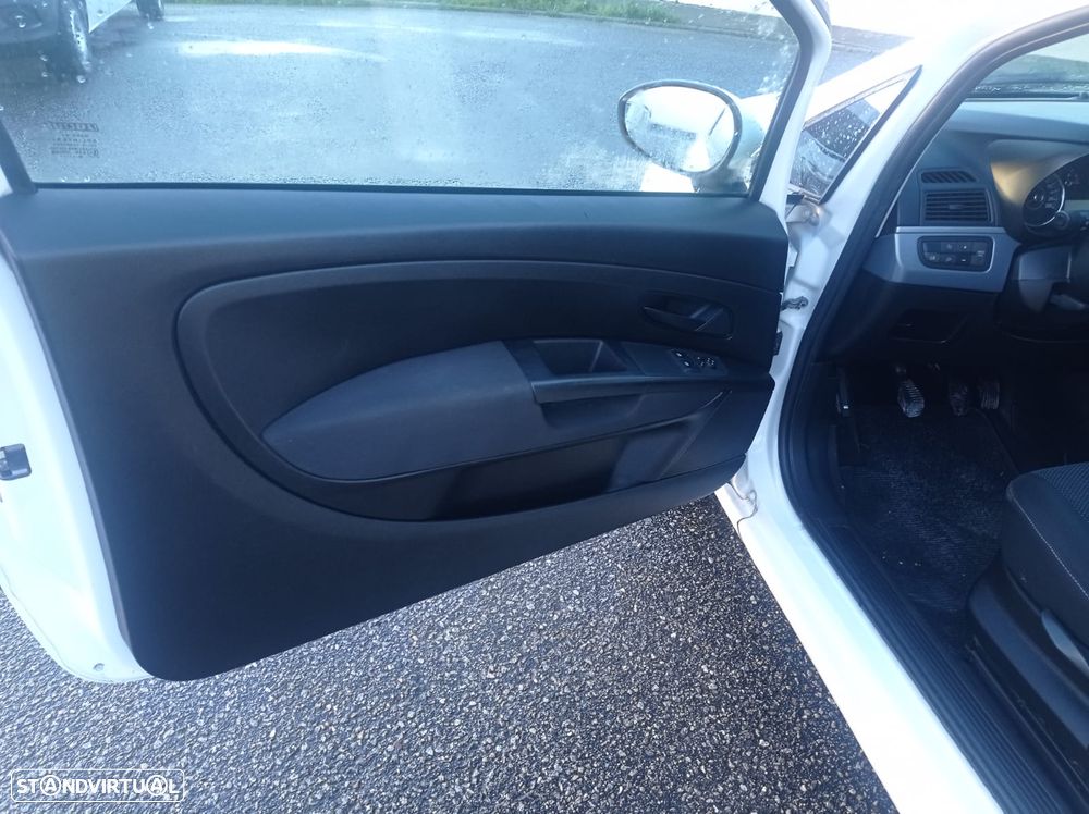 Fiat Grande Punto - 5