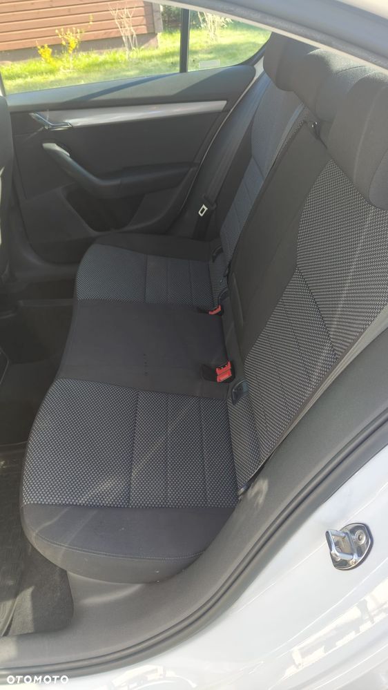 Skoda Octavia - 5