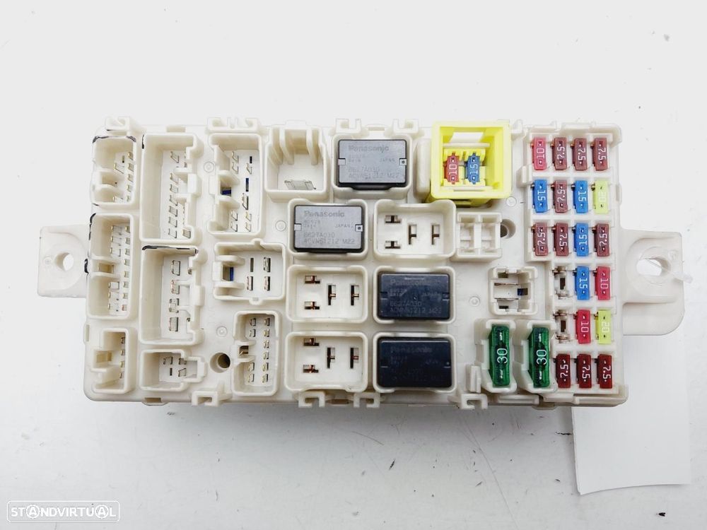 CAIXA DE RELES FUSÍVEIS MITSUBISHI SPACE - 1