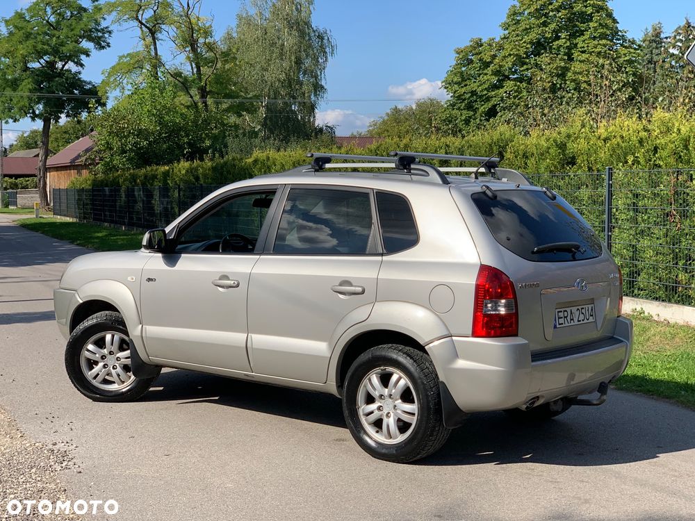 Hyundai Tucson 2.0 CRDi Premium - 6