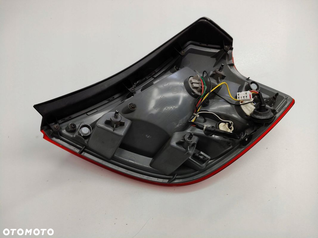 LAMPA LEWA TYŁ TYLNA 92401-1H0 KIA CEED 1 I 5D HB LIFT 10-12 - 5
