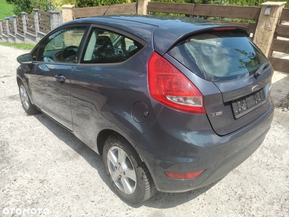Ford Fiesta 1.25 Champions Edition - 6