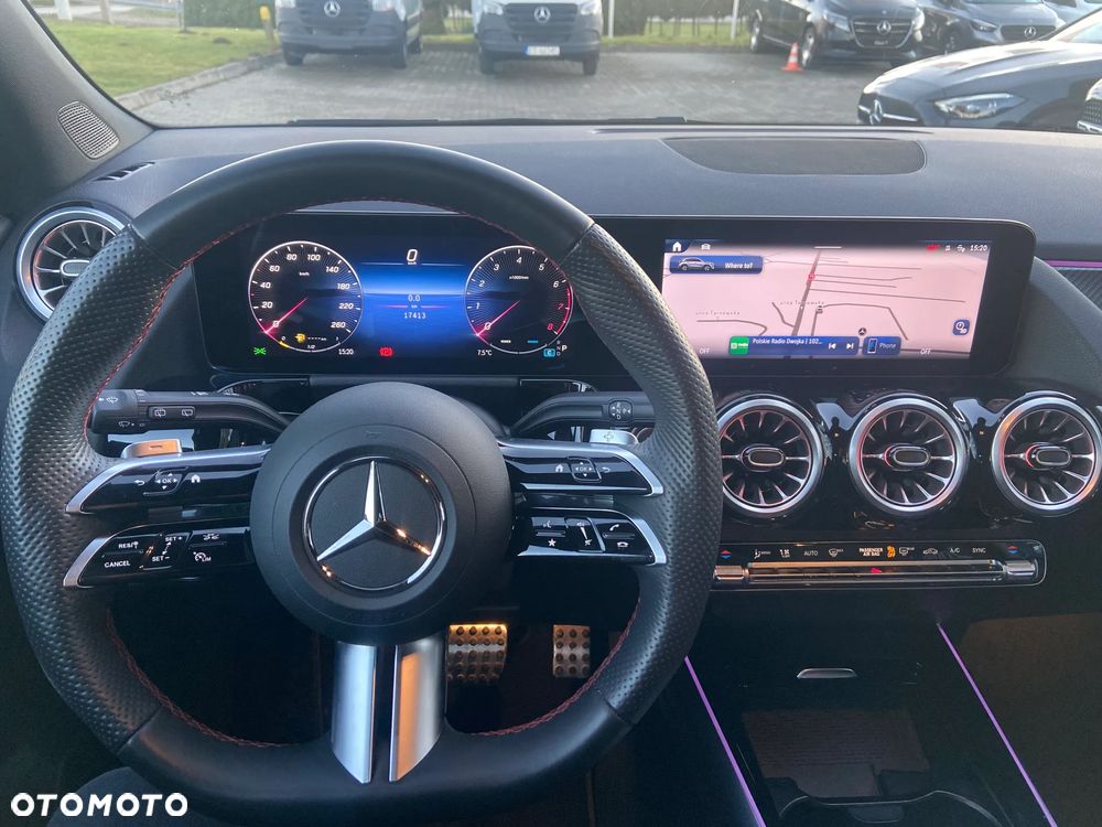 Mercedes-Benz GLA 200 AMG Line - 11