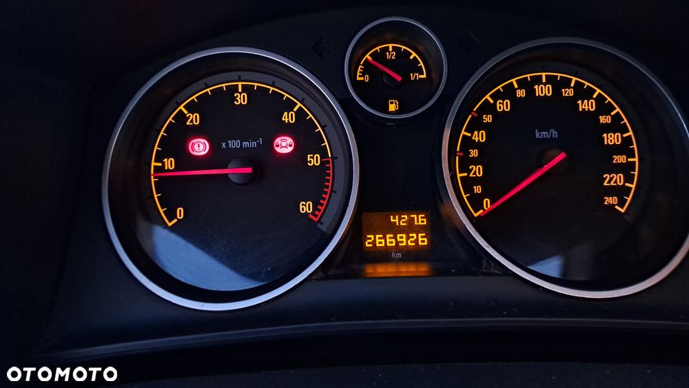 Opel Astra 1.7 CDTI - 8