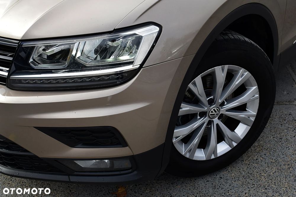 Volkswagen Tiguan 1.5 TSI EVO Comfortline DSG - 24