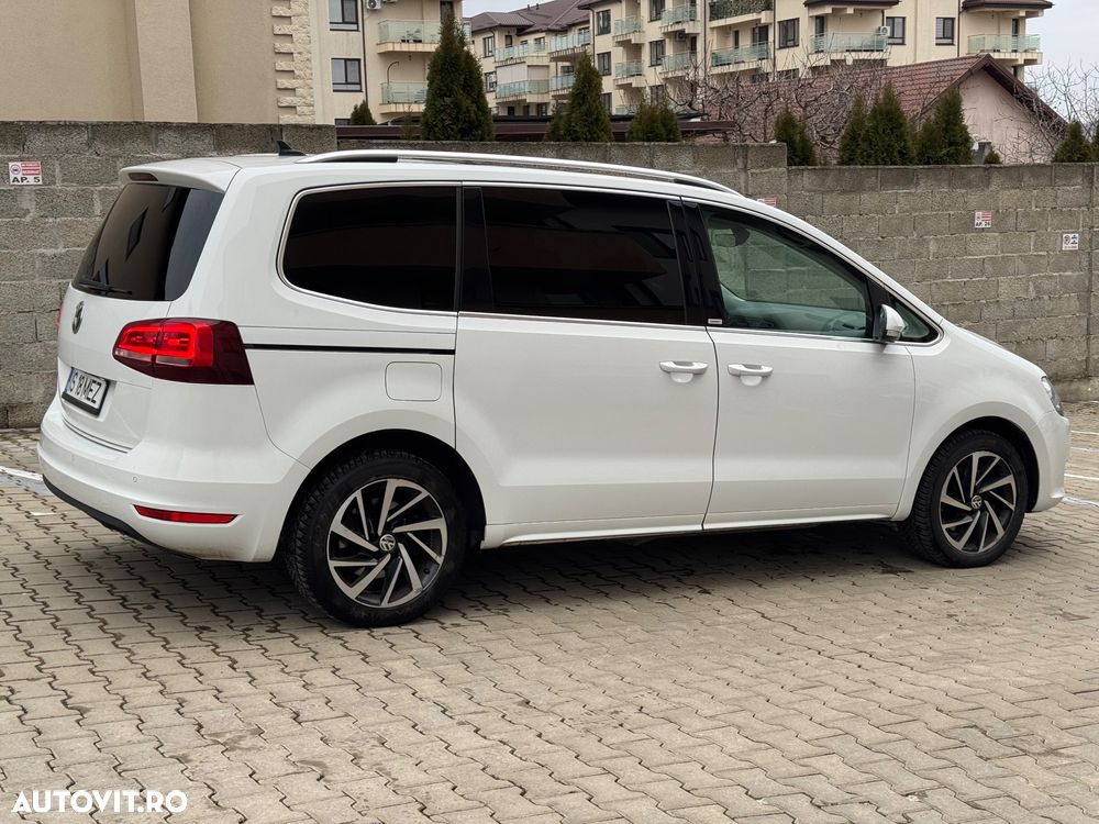 Volkswagen Sharan 2.0 TDI DSG (BlueMotion Technology) Highline - 36