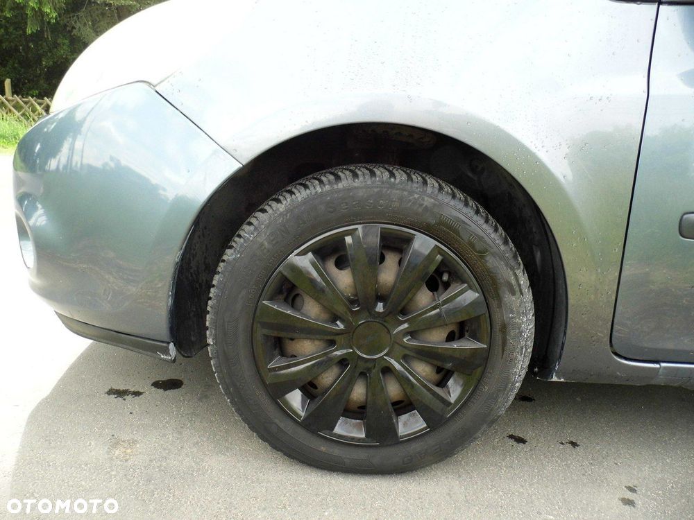 Renault Clio - 6