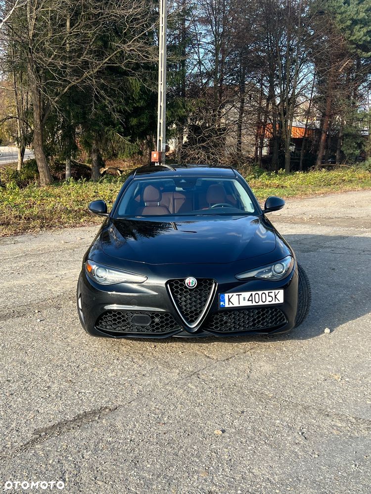 Alfa Romeo Giulia 2.0 Turbo 16V AT8 Veloce Ti - 2