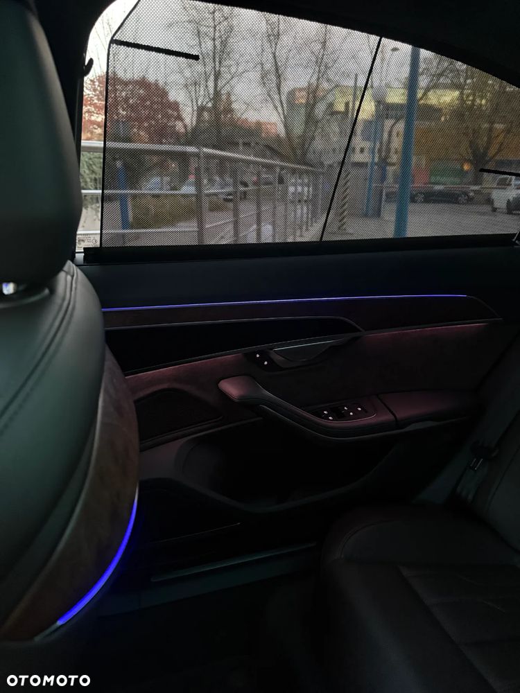 Audi A8 L 60 TFSI quattro tiptronic - 17