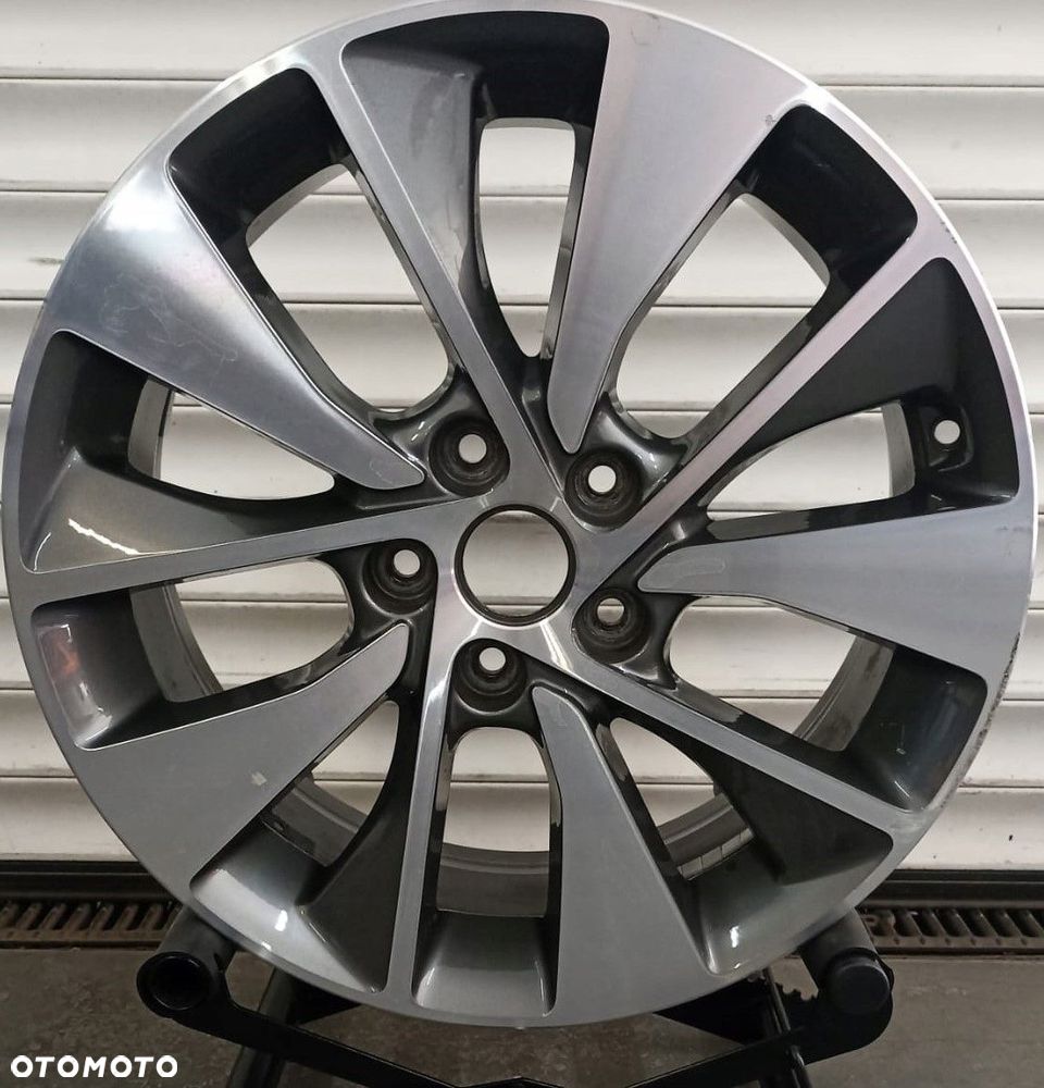 FELGA ALUMINIOWA KIA OE 7,5x18 5x114,3 ET 52,5