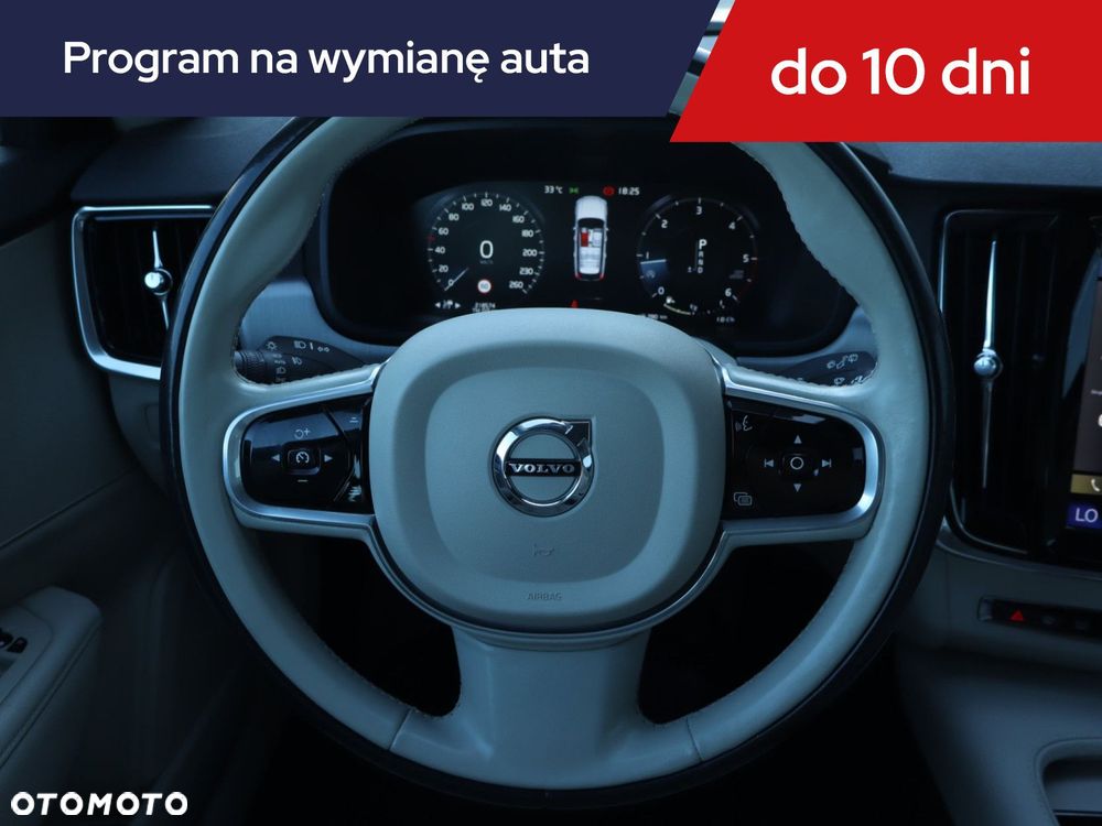 Volvo V90 - 21