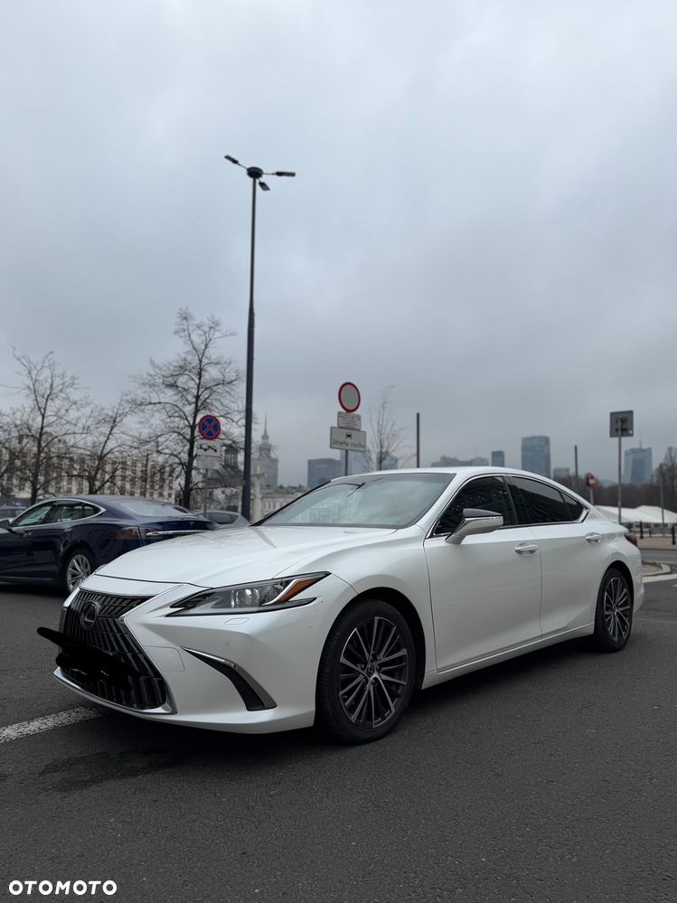 Lexus ES 300h Elegance - 3