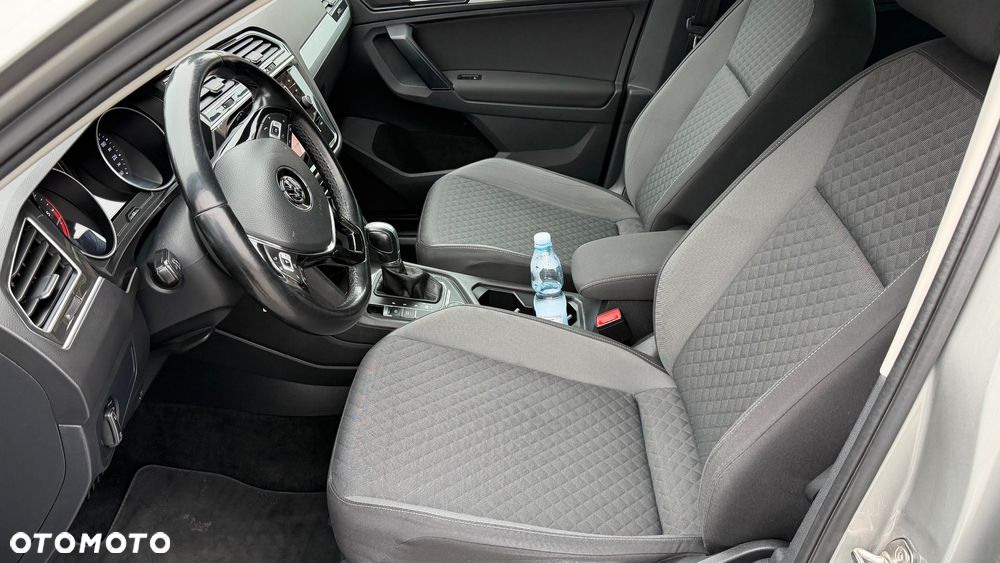Volkswagen Tiguan 2.0 TDI SCR 4MOTION (BlueMotion Techn.) DSG Highline - 32