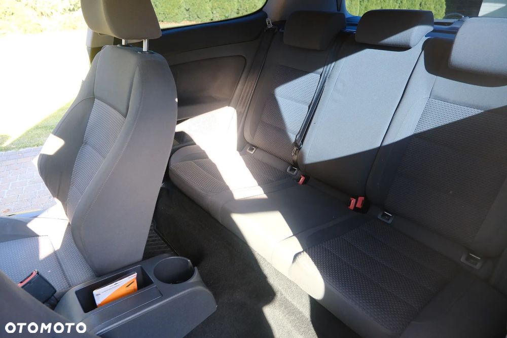 Volkswagen Golf 2.0 TDI GT Sport - 16