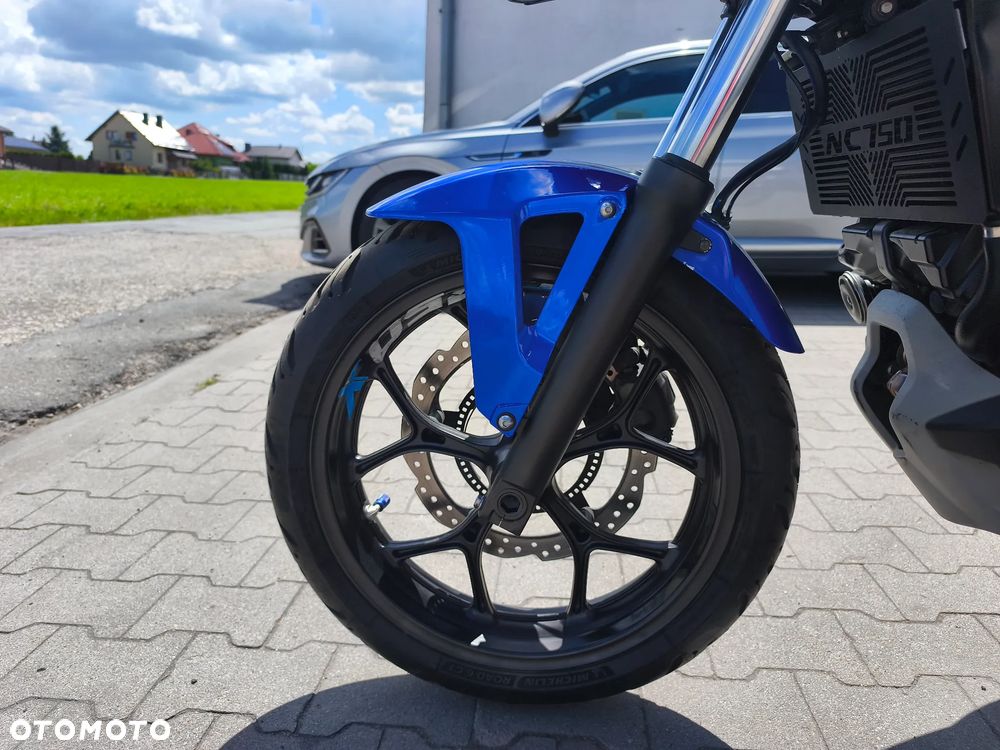 Honda NC - 8
