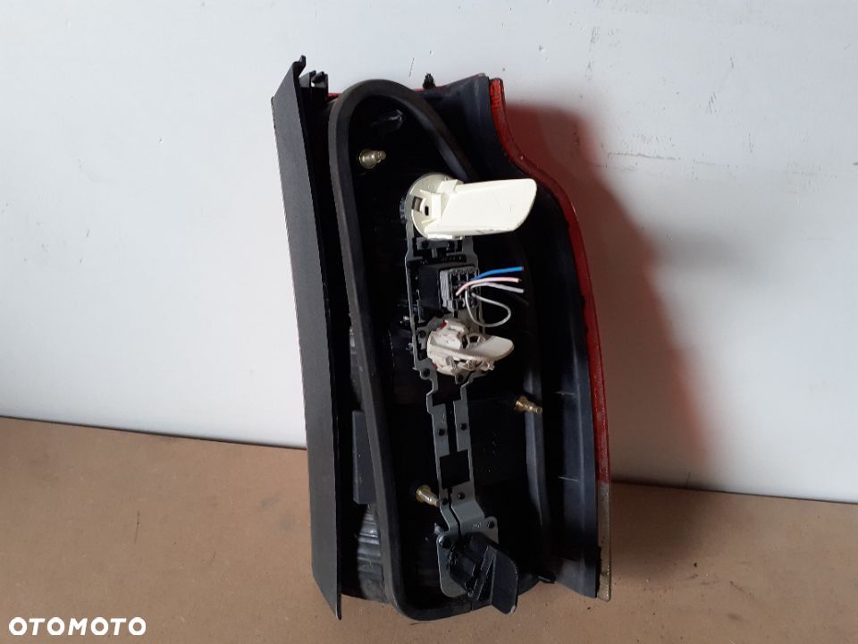 LAMPA TYLNA TYŁ LEWA VOLVO V70 ORYGINAŁ WYSYŁKA! - 4