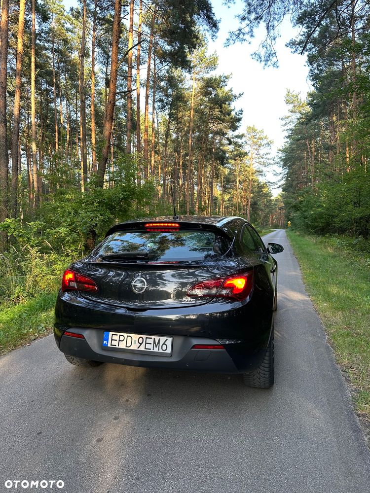 Opel Astra GTC 1.4 Turbo - 6