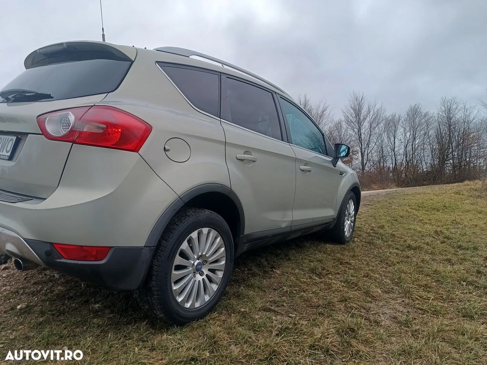 Ford Kuga 2.0 TDCi 4x4 Titanium - 8