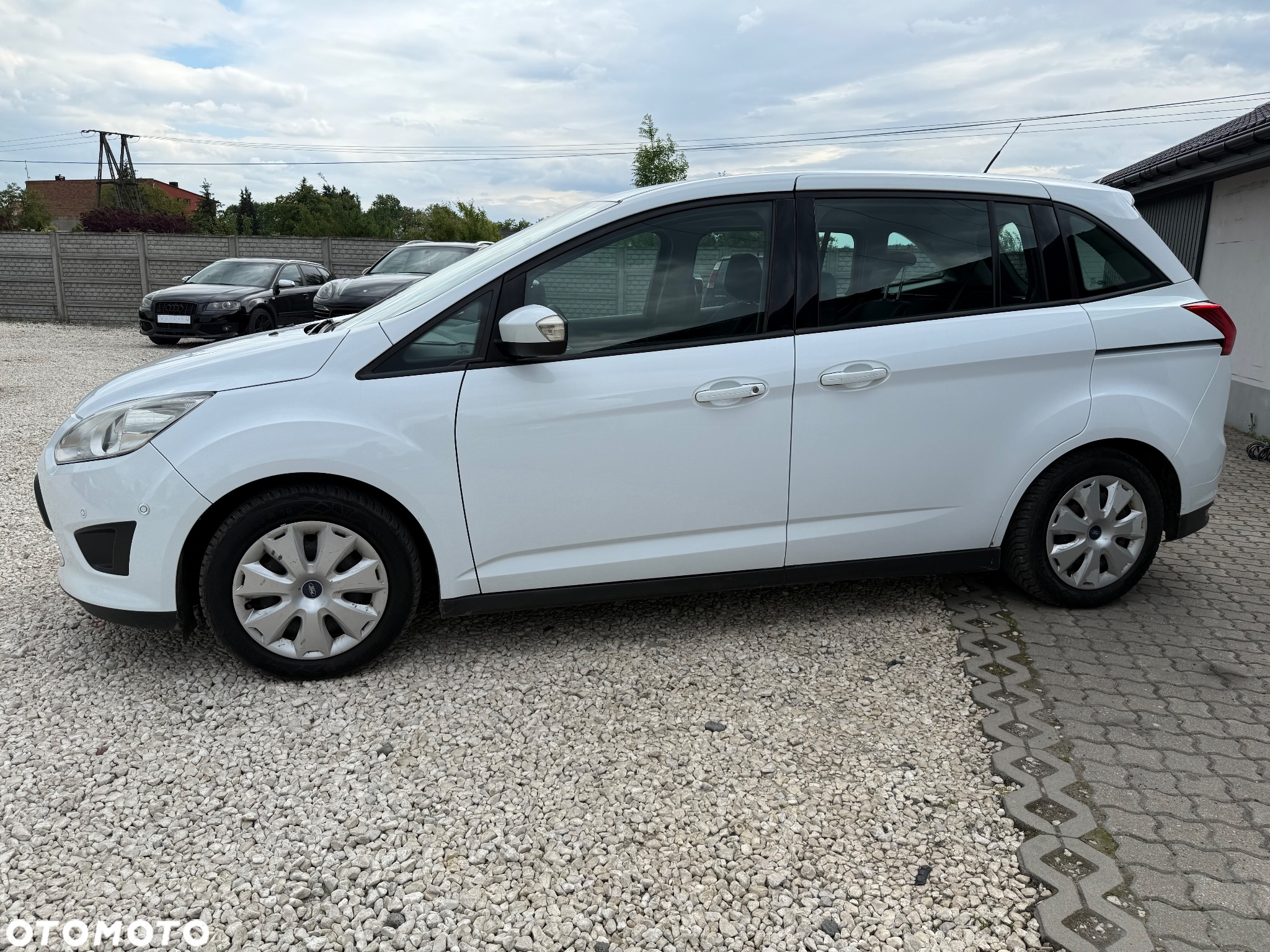 Ford Grand C-MAX 1.6 Titanium - 25