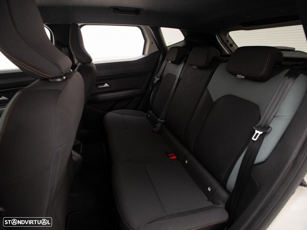 Dacia Duster 1.6 Hybrid Extreme - 10
