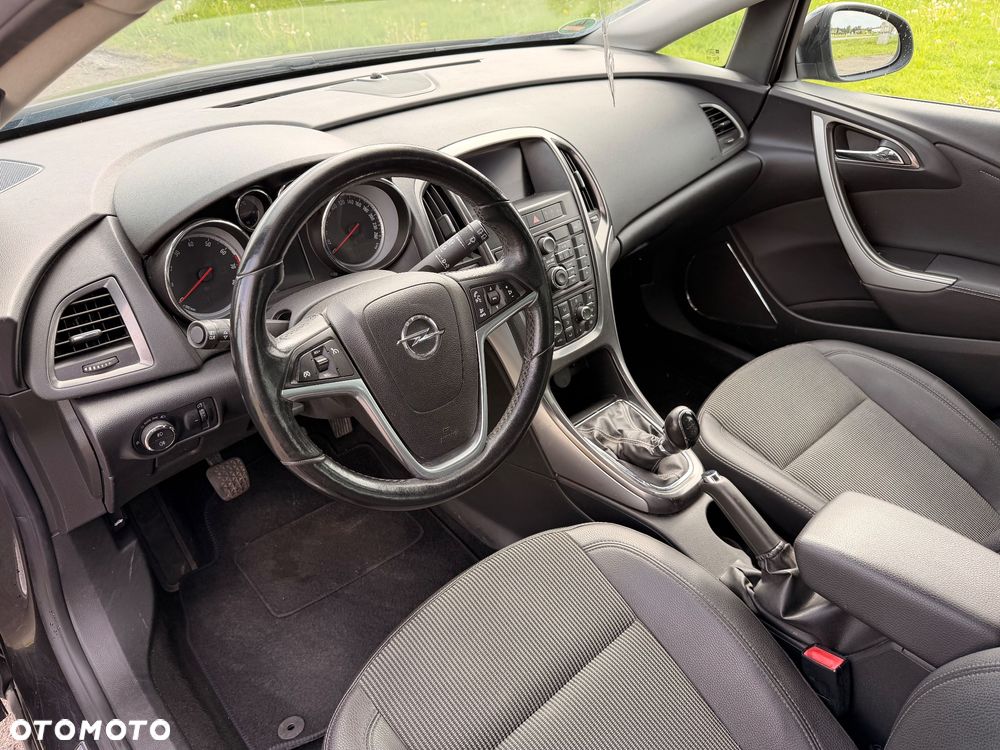 Opel Astra 1.4 Turbo Innovation - 13