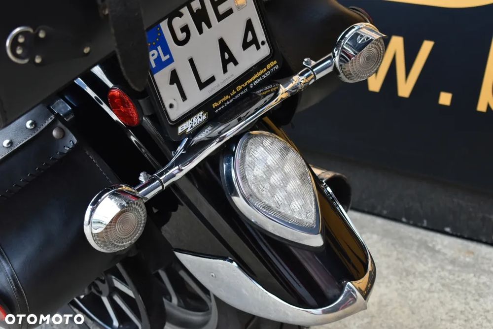 Yamaha Road Star - 16